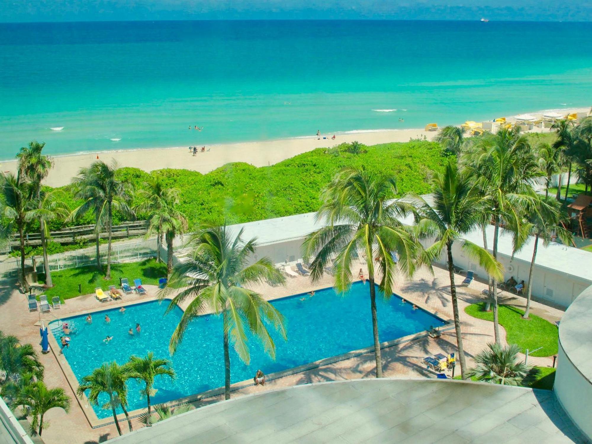 Directly On The Beach With Pool & Parking Miami Beach Exterior photo